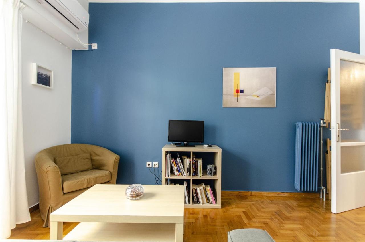 Colourful Apartment Under The Acropolis Athens Exterior photo