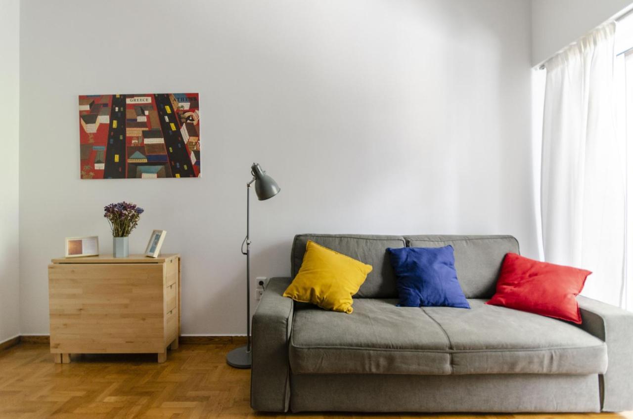 Colourful Apartment Under The Acropolis Athens Exterior photo
